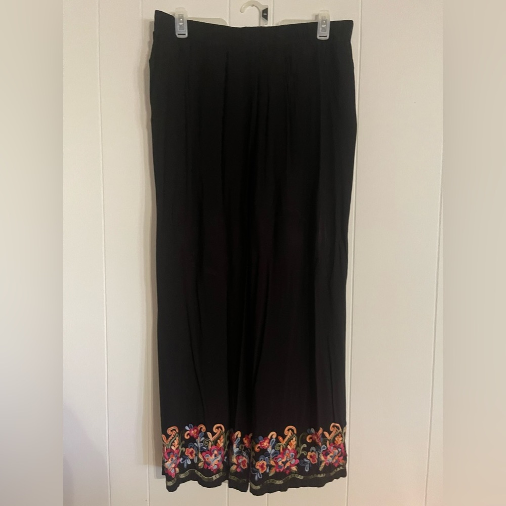 CATO Floral Embroidered Pant